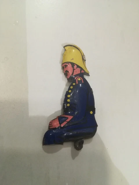 Coin de PARE-CHOCS gauche pour camions MERCEDES Atego 1