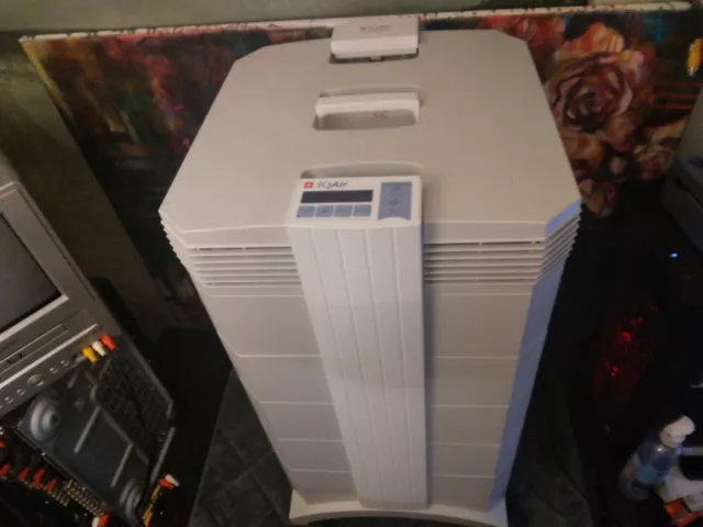 IQAir HealthPro PLUS 101.6 - SUPER HEPA / V5-Cell Gas Filter Air Purifier Works