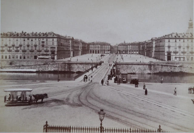 Photo Albuminé Ancienne – Turin, Italie Vers 1880 – Via Di Po E Via Della Zecca