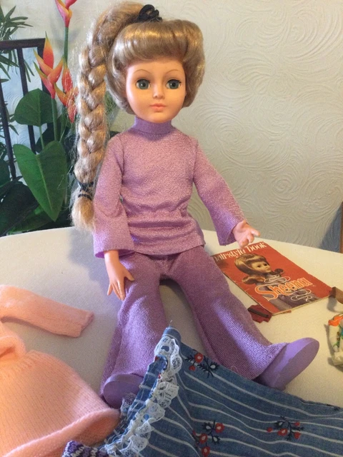 VINTAGE 1970S SHEENA Doll With Growing Hair 18 With Original Outfit Plus Extra 40.00 PicClick UK