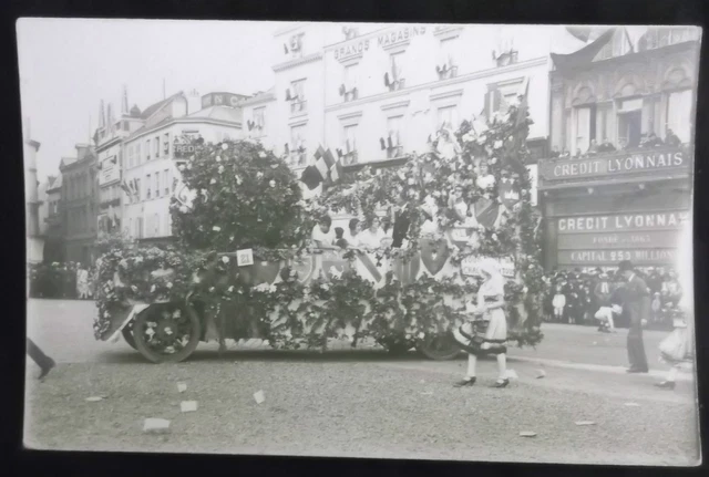 cpa 60 - Beauvais - Char Fête de Jeanne Hachette - carte photo Gatelet