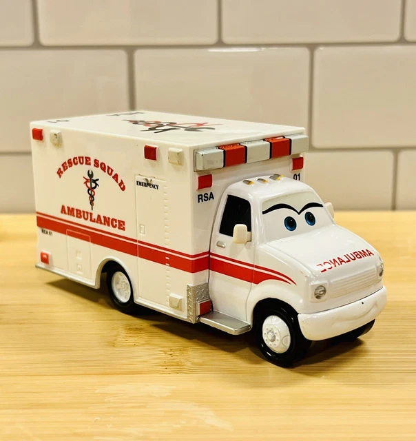 DISNEY PIXAR CARS TOONS RESCUE SQUAD AMBULANCE RESCUE SQUAD MATER