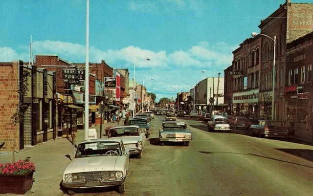VINTAGE POSTCARD 1960's 1970's STREET SCENE AT DOWNTOWN TRAVERSE CITY MICHIGAN