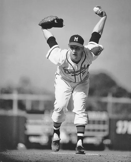 Classic Warren Spahn Braves In Action  8x10 PHOTO PRINT