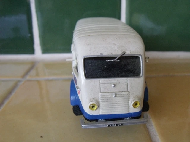 Ancienne Miniature Voiture De Course Anglaise - Tôle KOSUGE Japan