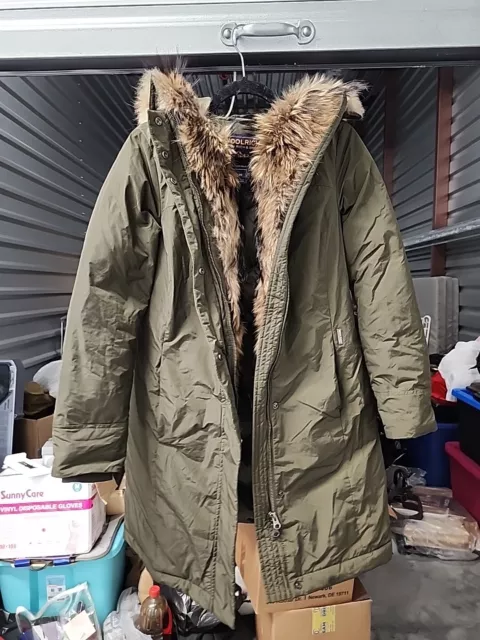 Woolrich Fur Trimed Olive Green XS Down Coat