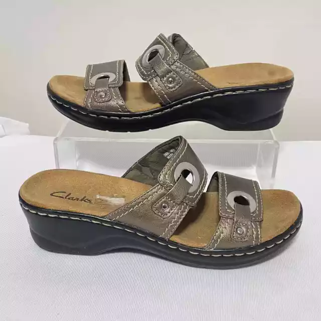 Clarks Sandals Womens 7 Brown Metallic Leather Cushioned Comfort Block Heel Shoe