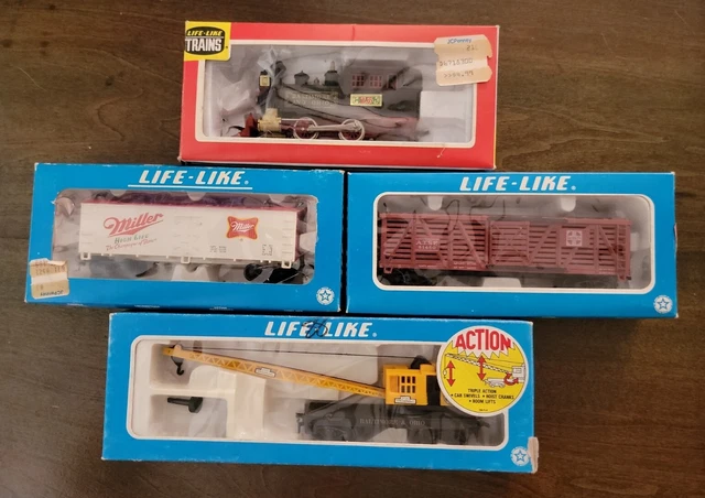 Life Like 8322 HO Scale Pennsylvania Powered Locomotive #1473 Life Like 8322 HO Scale Pennsylvania Powered Locomotive #1473