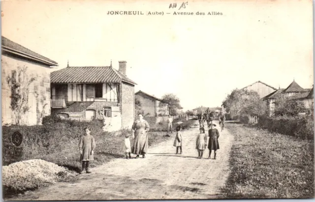 10 JONCREUIL - l'avenue des allies