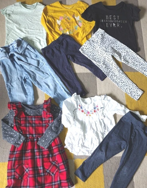 Abito pacchetto bambina, 4 top e 4 jeans/leggings età 2-3 anni ottime condizioni