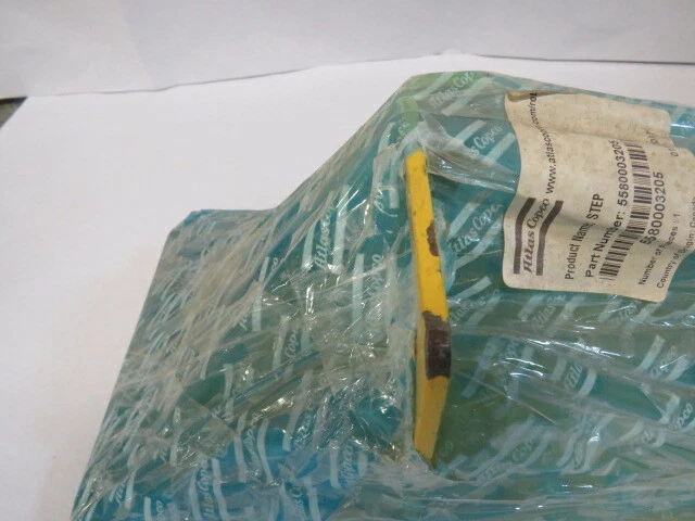 Atlas Copco 5580003205 Long Yellow Step for Loader ! NWB ! 2