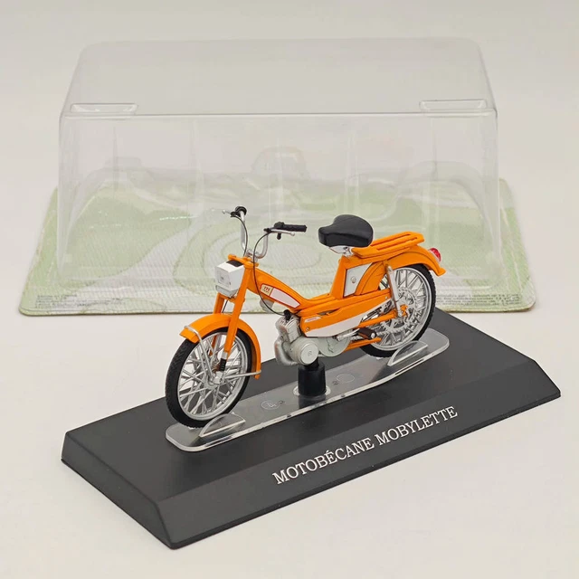 Lot de 8 Mobylettes Miniatures Italiennes 1/18 Leo Models Moto Scooter LM8