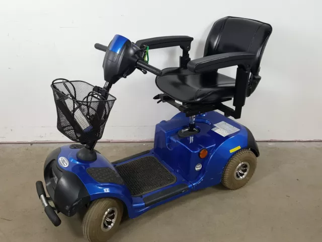 Guida Medico Mobilità Scooter MS040 Neo 4 + Cesto, Chiave E; Caricabatterie