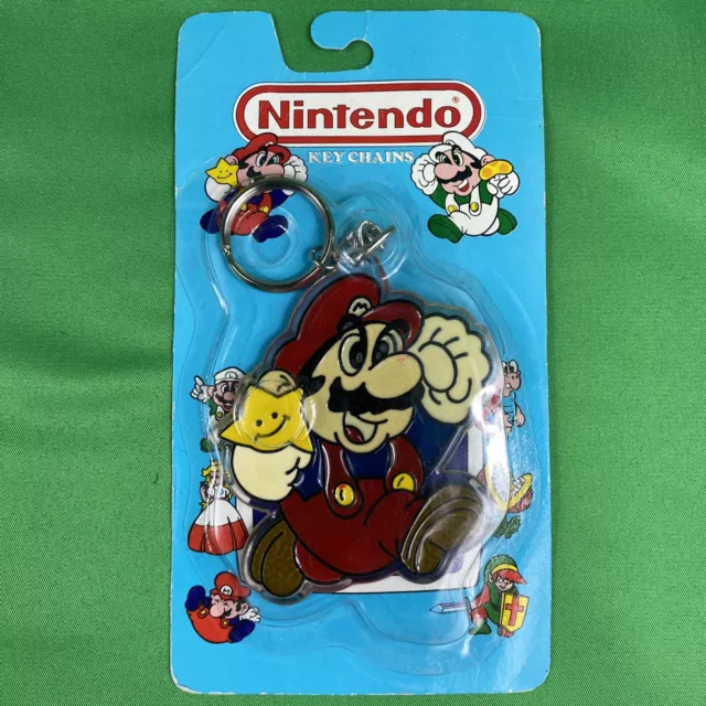 Super Mario Bros. Factory Sealed MOC Key Chain Nintendo Ace Novelty NES SMB 1989