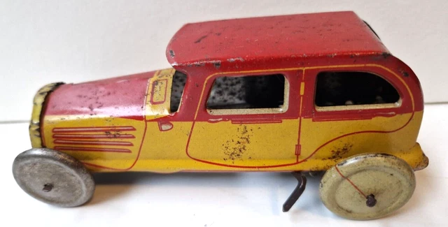 Ancienne Voiture Mécanique En Tôle - Joustra / Jep - Jouet Vintage France - État D'usage