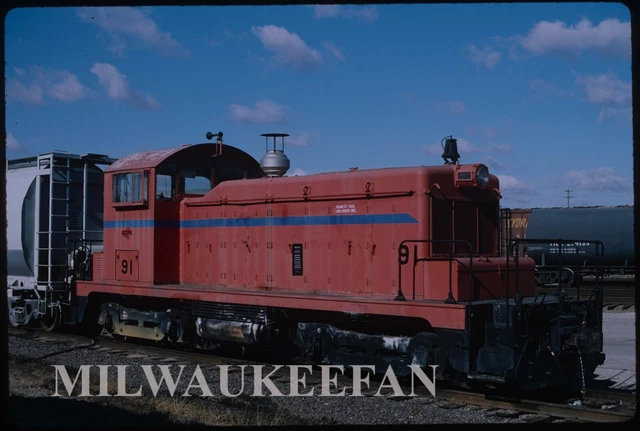 Original 35mm Kodachrome slide KCP&L EMD SW1 91 roster Kansas City MO 1996