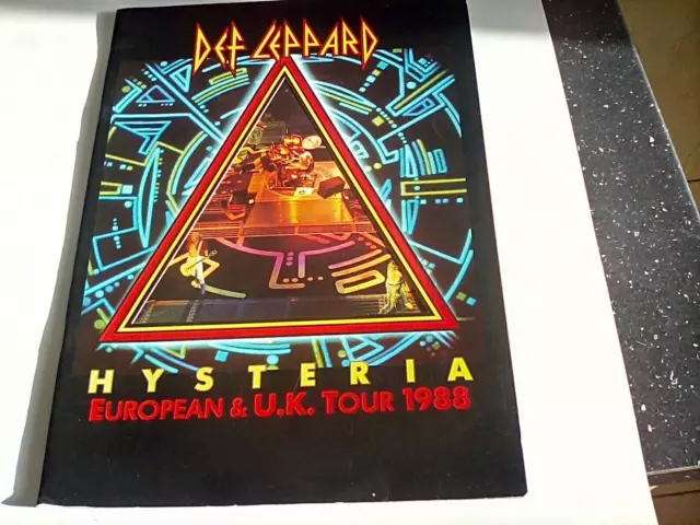 Def Leppard hysteria tour programme