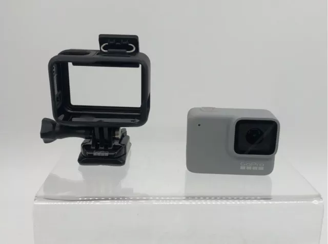 GoPro Hero7 White Waterproof Action Camera With Mounting Case