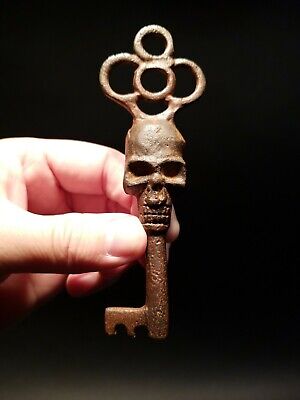 Antique Vintage Style Cast Iron Skull Skeleton Key