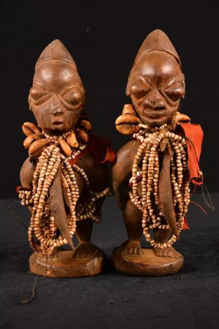 22103 A Primitive African Ibeji Twin Statue Nigeria