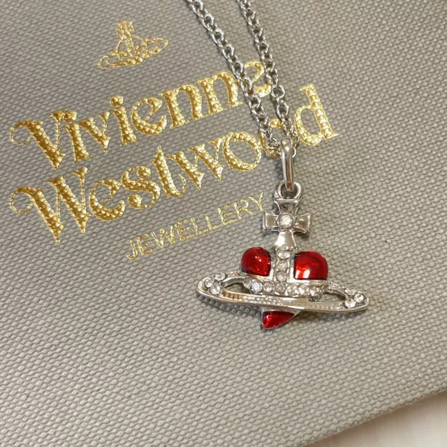 Vivienne westwood deals saturn necklace