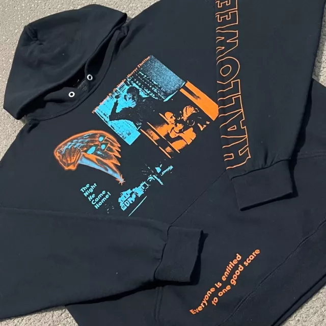 Michael Myers Hoodie Mens L Black John Carpenters Halloween Graphic Sweatshirt