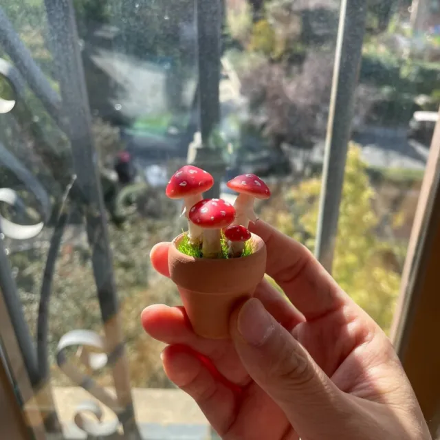 1/6 Scale Dollhouse Miniatures Plants Mushroom Flowerpot Clay Handmade Decorate