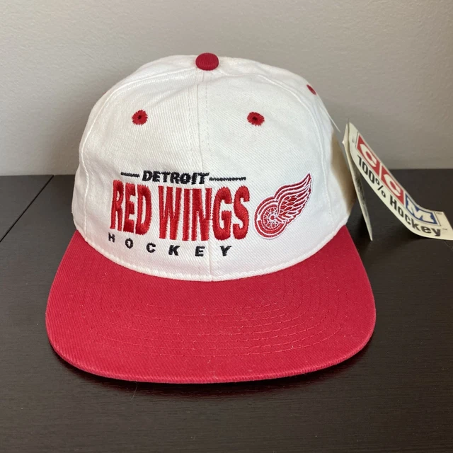 VTG 90’s NWT Detroit Red Wings Hockey Logo NHL Baseball Cap Hat Adjustable CCM