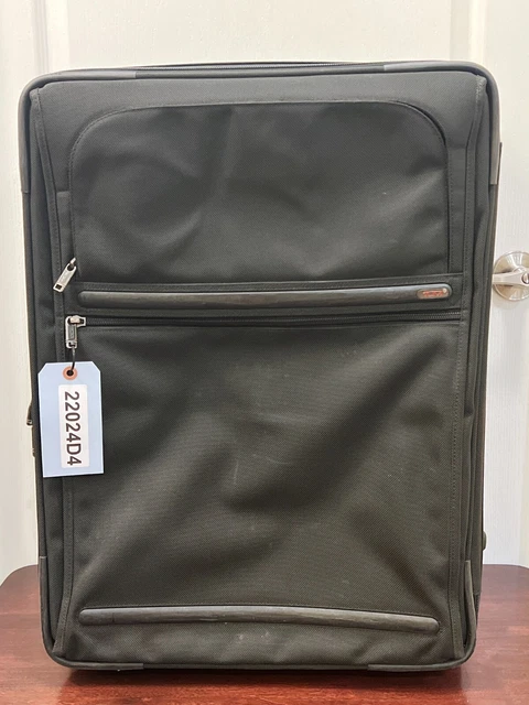 TUMI Alpha Short Trip Expandable Suitor 24" Wheeled Carry-On Suitcase 22024D4