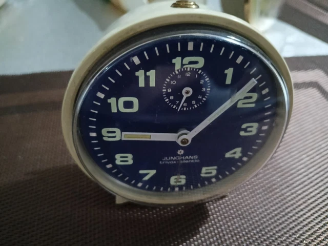 Sveglia JUNGHANS Trivox-silentic anni 60.Funzionante.