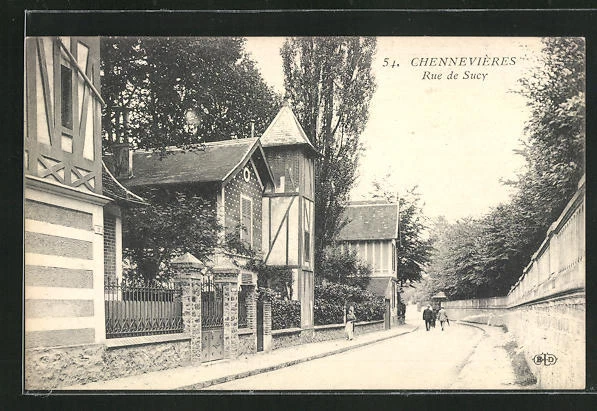 CPA Chennevières, Rue de Sucy, vue de la rue 1918