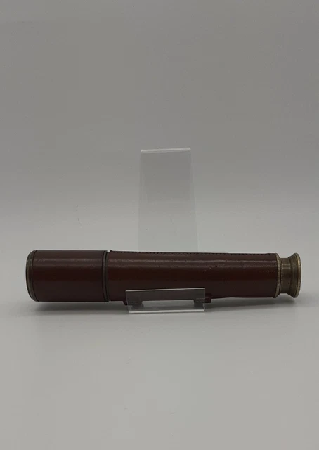 Telescopio Britannic de 2 dibujos B.C & Co Ltd. 20x mag. Latón encuadernado en cuero. SIN PROBAR