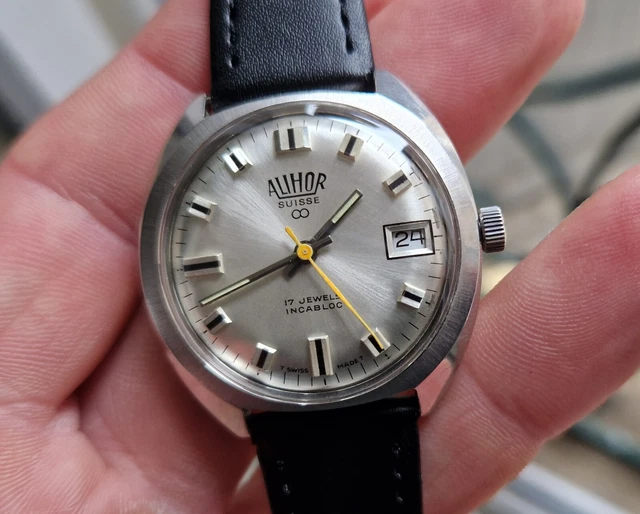 MONTRE MÉCANIQUE ALIHOR Suisse 17 jewels incabloc Swiss Made voir