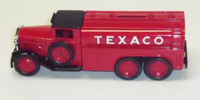 Limited Edition, Collector Series #7 Texaco 1930  Diamond Reo Tanker by ERTL