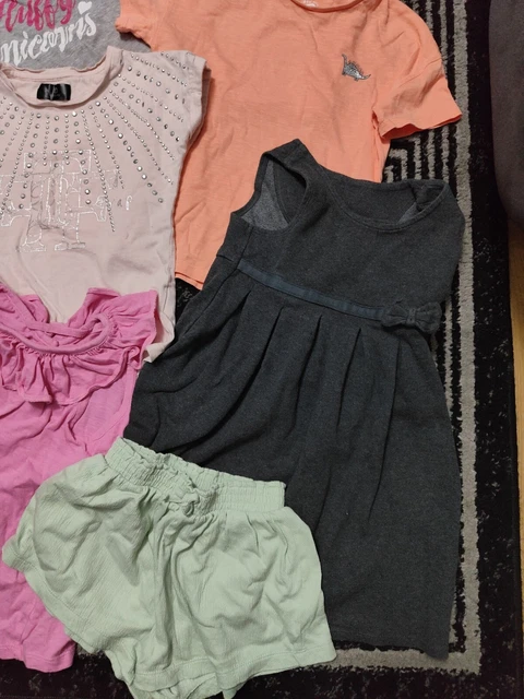 #601 Enorme pacchetto di vestiti per ragazze 5-6 anni GEORGE NEXT PRIMARK TU DESPICABLE M 2