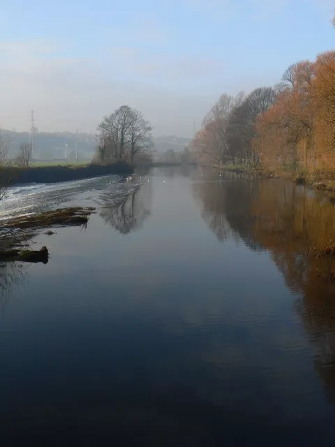 Photo 6x4 Weir on River Aire at Kirkstall Photograph location was taken f c2006