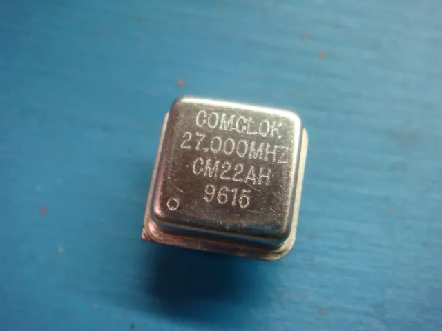 (5) COMCLOK CM22AH-27.000 MHz 5V 8 PIN  HCMOS CRYSTAL CLOCK OSCILLATOR 27
