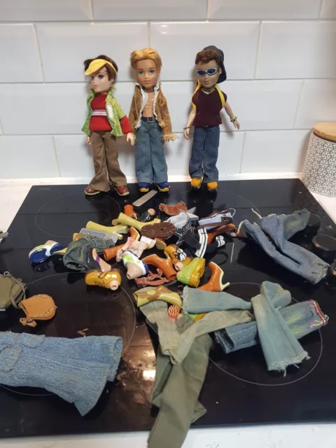 Bratz Boyz 3 Doll Bundle With Clothes And Shoes Clothes Bags Etc