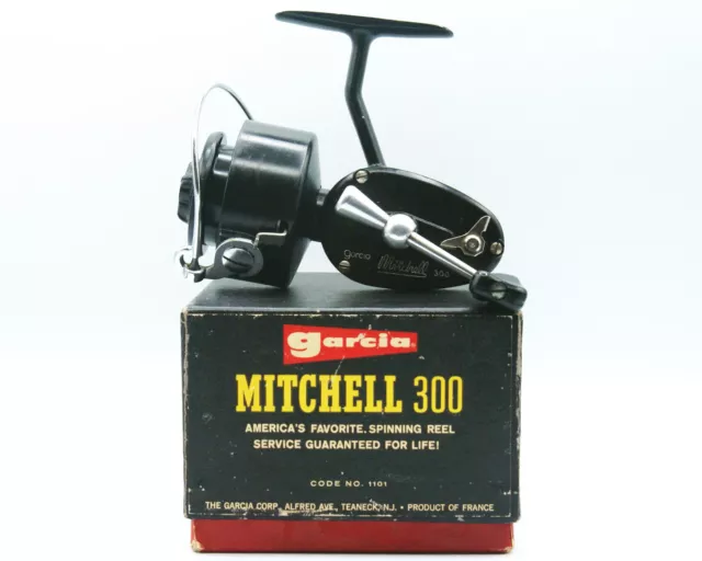 MITCHELL GARCIA 302 Spinning Ocean Sea Salt Water Fishing Reel With  Original Box