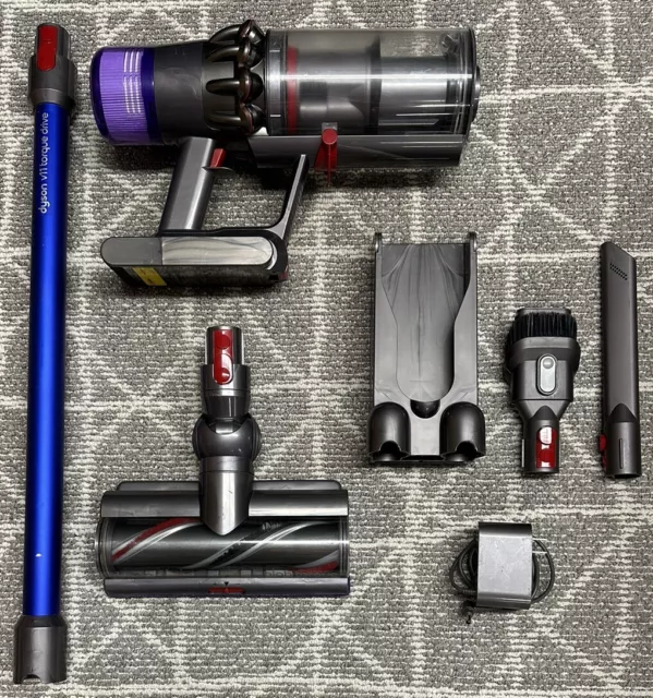 Dyson V11 Torque Drive Cordless Vacuum| Set! Nice! 24 Hour Auction!🔥