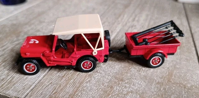 VOITURE JEEP WILLYS Et Remorque 1/43 Solido EUR 10,00 - FR
