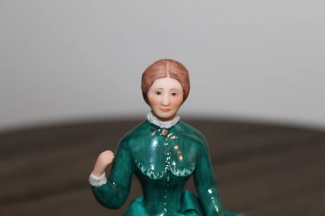 Boxed Half Doll US HISTORICAL SOCIETY Clara Barton
