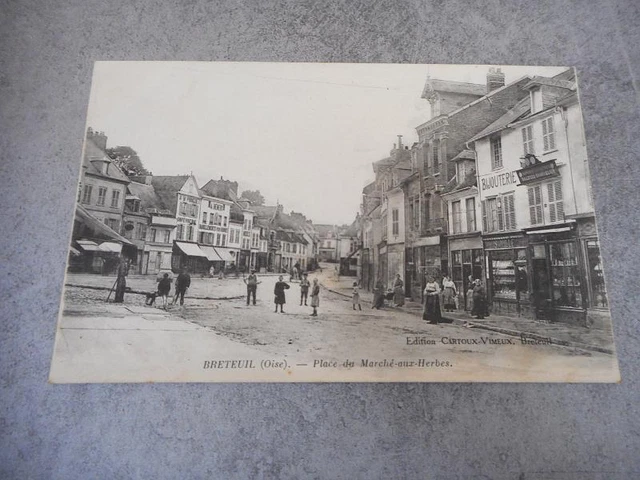 Cpa Breteuil Place Du March Aux Herbs Oise 60 N364