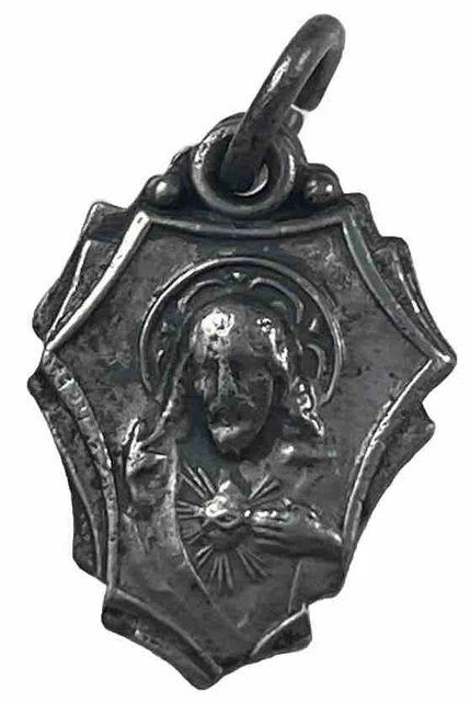 VINTAGE CATHOLIC SACRED Heart Jesus Petite Silver Tone Religious Medal ...