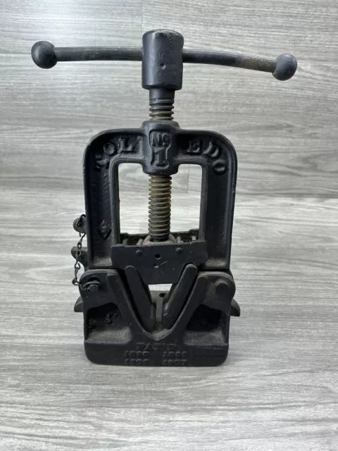 Vintage Toledo No. 1 Specialty Pipe Vise model 9926 great shape