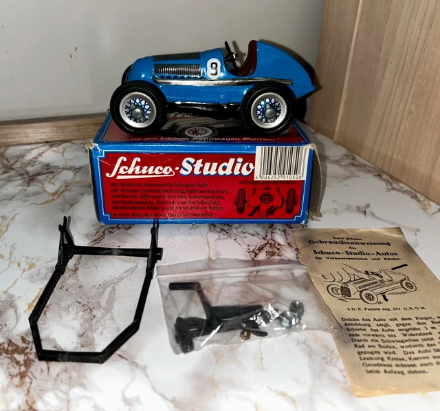 ミニカー Schuco Studio 1050 Art.Nr.01019 Original 1950s Schuco studio Racer 1050 Car Tin Plate Wind