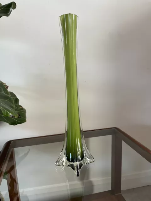 Vintage weiße Glasvase / mcm Vase / Elefantenfußstamm / Japanisch