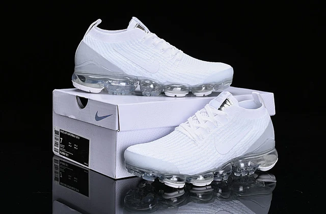 DS Nike Air VaporMax Flyknit 3 Men's pure white air cushion shoes - brand new