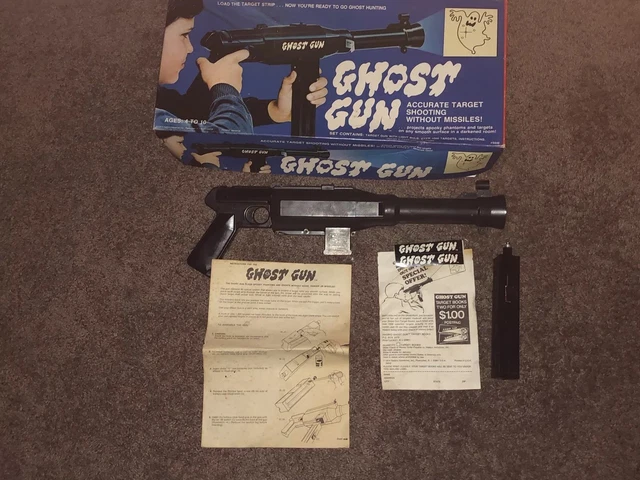 1976 vintage Hasbro GHOST GUN 1976 vintage Hasbro GHOST GUN