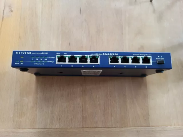 Netgear Dual Speed Hub 8 Port 10/100 Mbps